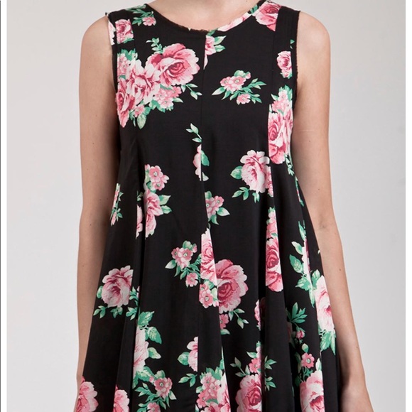 Blu Pepper Dresses & Skirts - Blue Pepper Black Floral Print Tank Dress